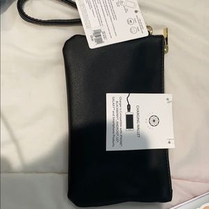 Black leather charging wristlet (iphone & android)